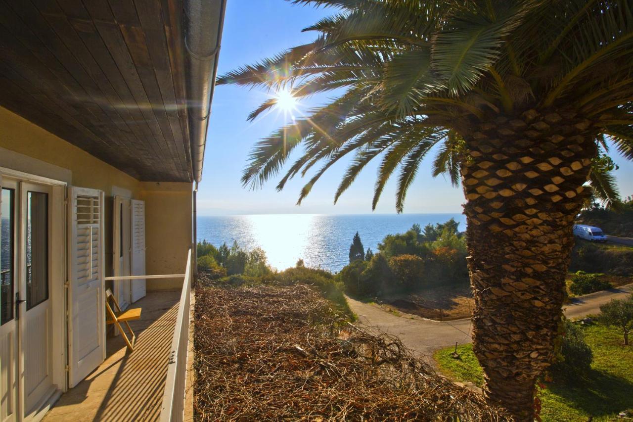 Seaside Secluded Apartments Cove Tvrdni Dolac, Hvar - 4008 Gdinj Exterior photo