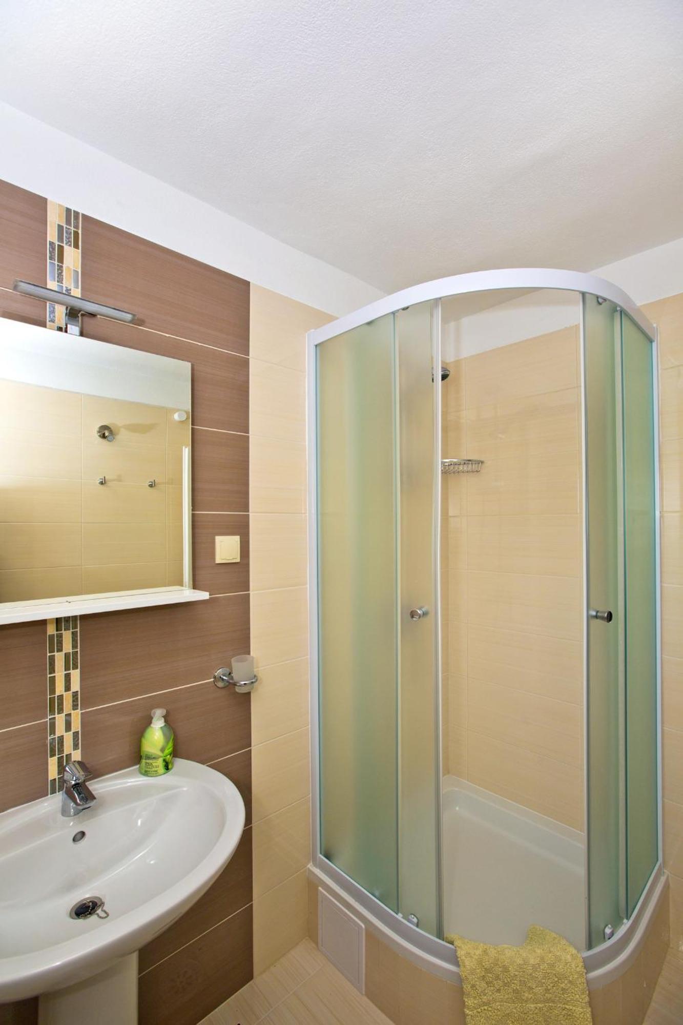 Seaside Secluded Apartments Cove Tvrdni Dolac, Hvar - 4008 Gdinj Room photo