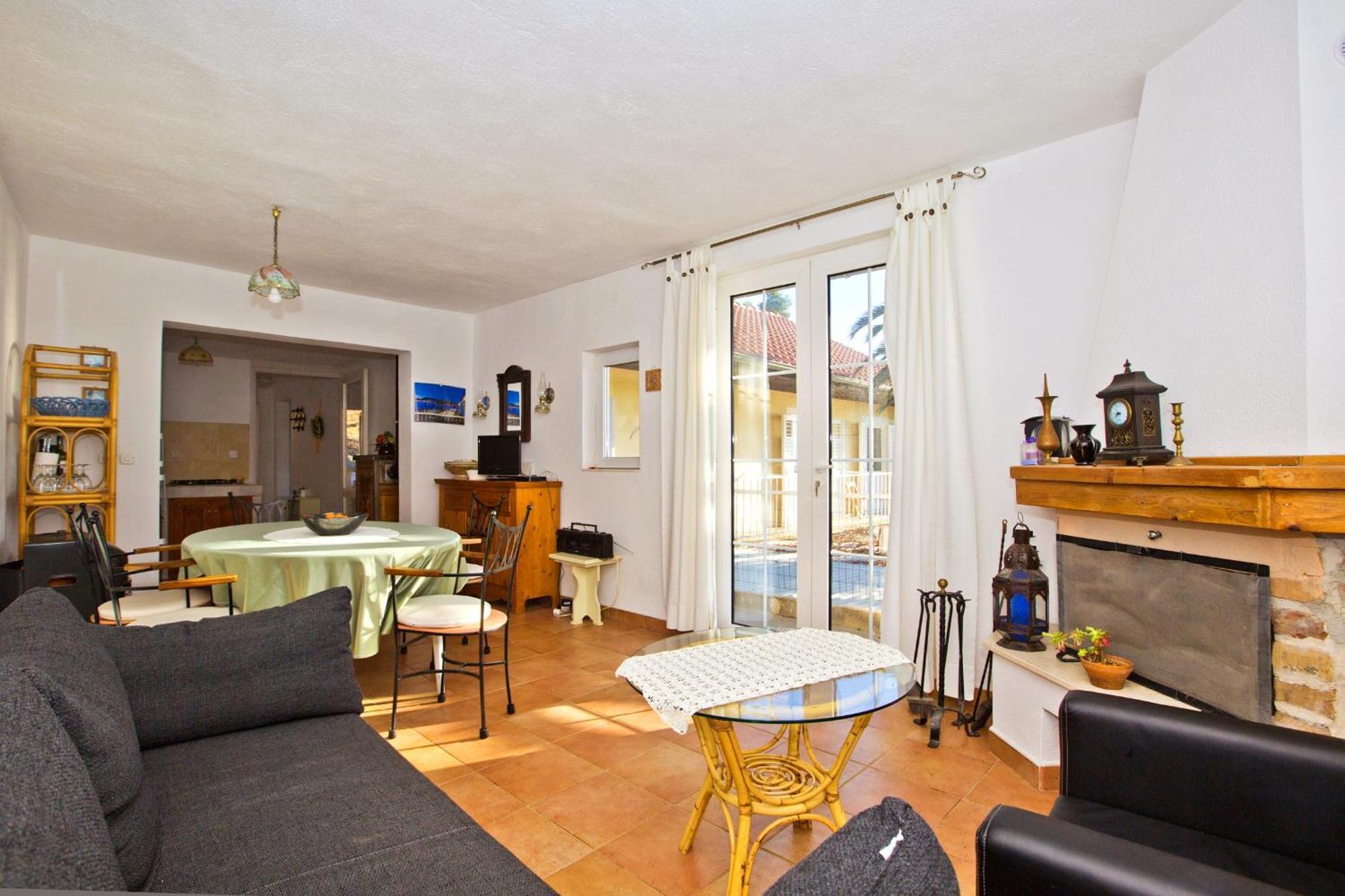 Seaside Secluded Apartments Cove Tvrdni Dolac, Hvar - 4008 Gdinj Room photo